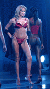 Penny Lancaster tout en lingerie