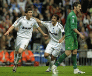 4ce6e127441590.gif