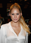 Anna Kournikova NYSE Opening Bell Pictures