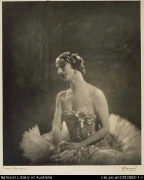 Anna Pavlova 7d1b434734757
