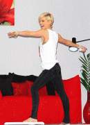 hot Sarah Harding & Nell McAndrew pictures